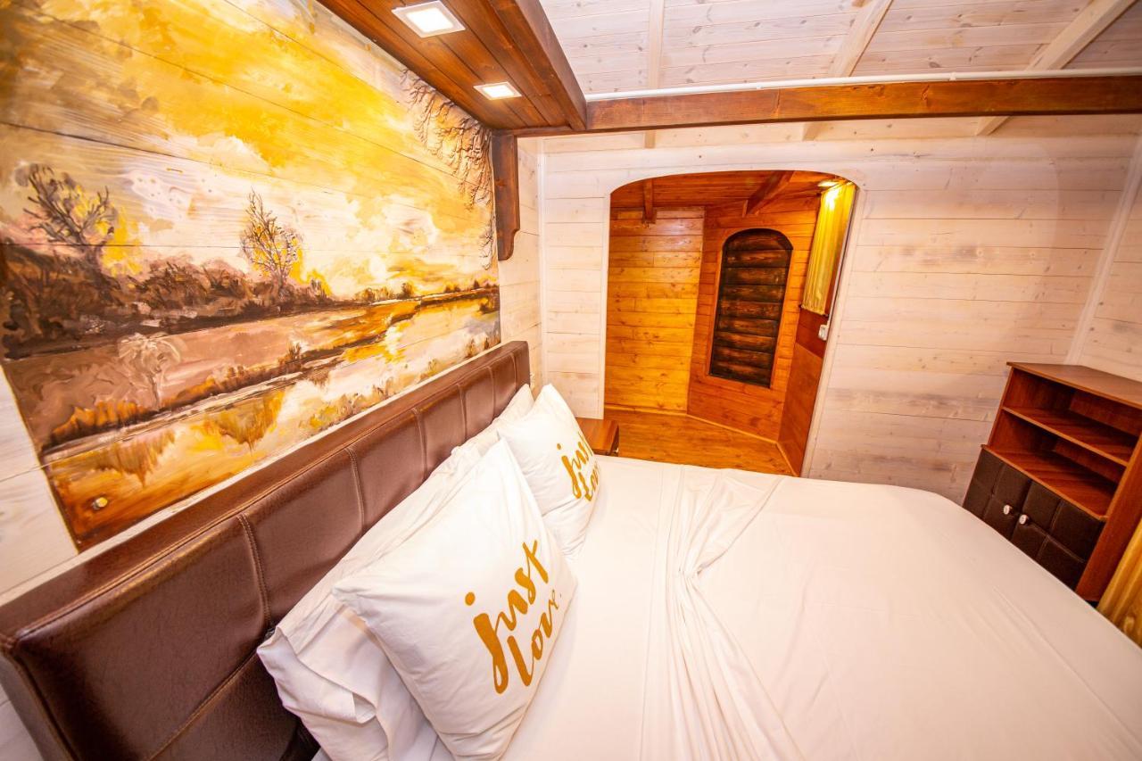 Hotel Legjenda Shkoder Luaran gambar